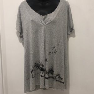 Johnny Was 4 Love & Liberty Gray T-Shirt XL